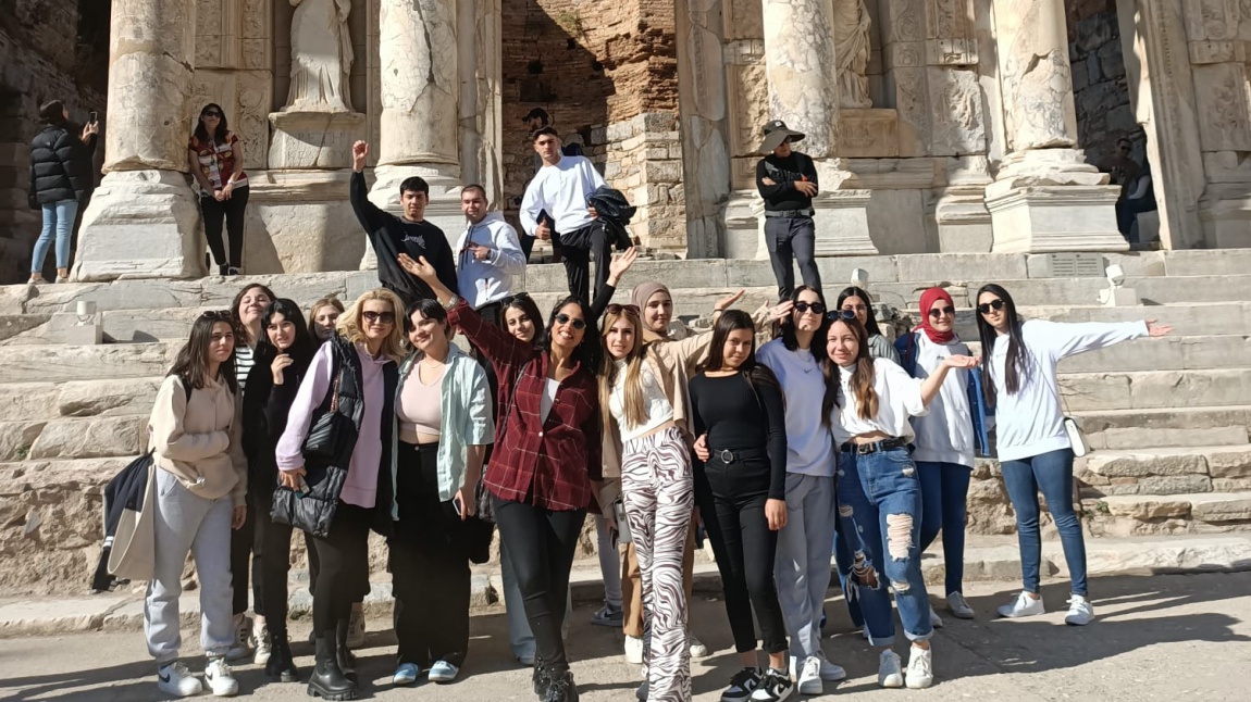 Öğrencilerimizin Efes / Şirince Gezisi
